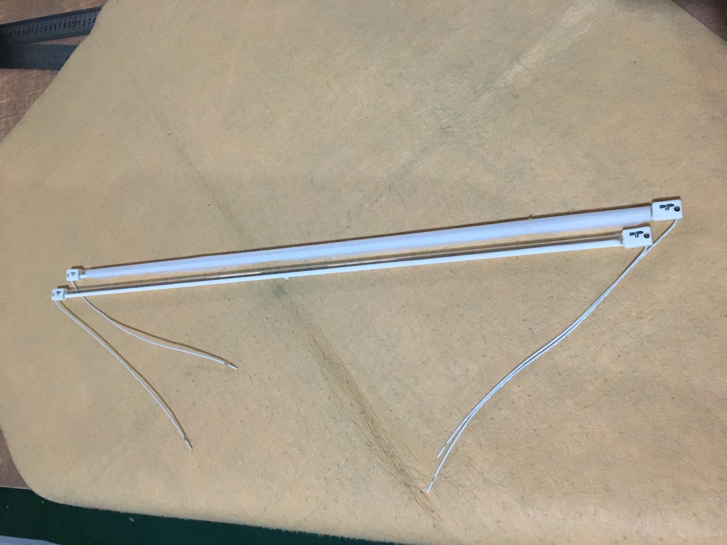 650mm 230v 1500w halogen heat lamp oven